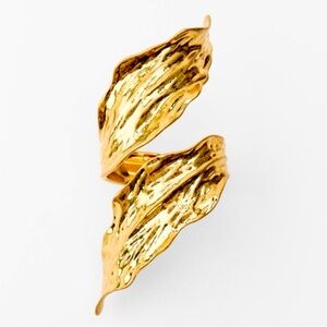 Zara TEXTURED LEAF ARM BAND